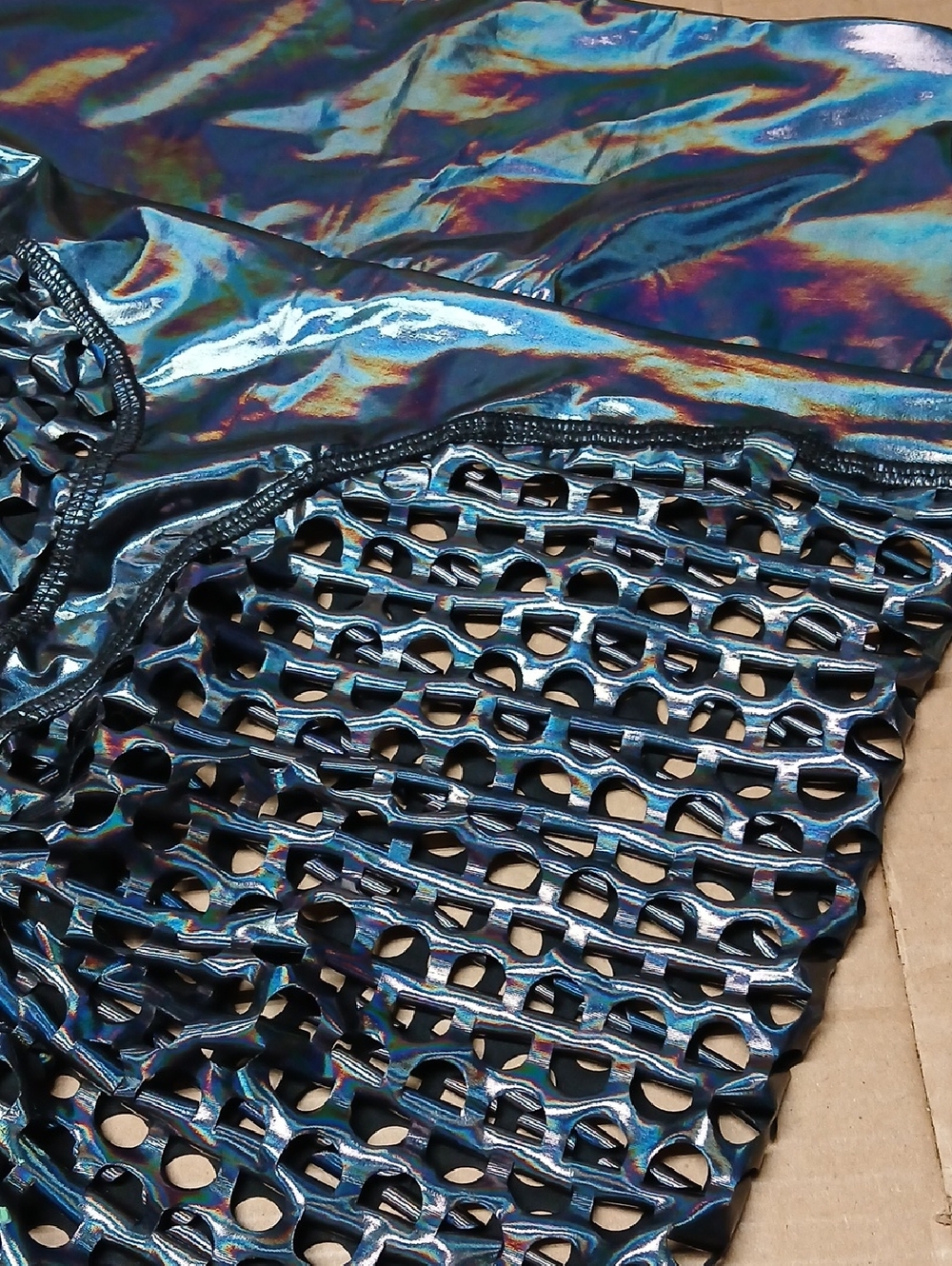 Silver Oil Slick Holographic Effect See-Through Cut-Out Pattern Rave Leggings M - Picture 8 of 9